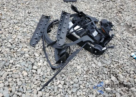 2024 Ford Escape Active z USA, uszkodzony, nr VIN 1FMCU9GN9RUB55266